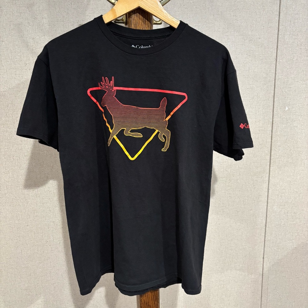 Columbia Black Graphic T-Shirt for Men Size Large
